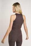 Signature Espresso Round-Neck-Vest Top