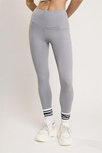 Signature Light-Grey Invisible-Pocket Leggings