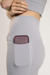 Signature Light-Grey Invisible-Pocket Leggings